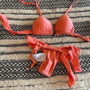 NWT columpio beachwear metallic coral ruffle bottom bikini sz.S